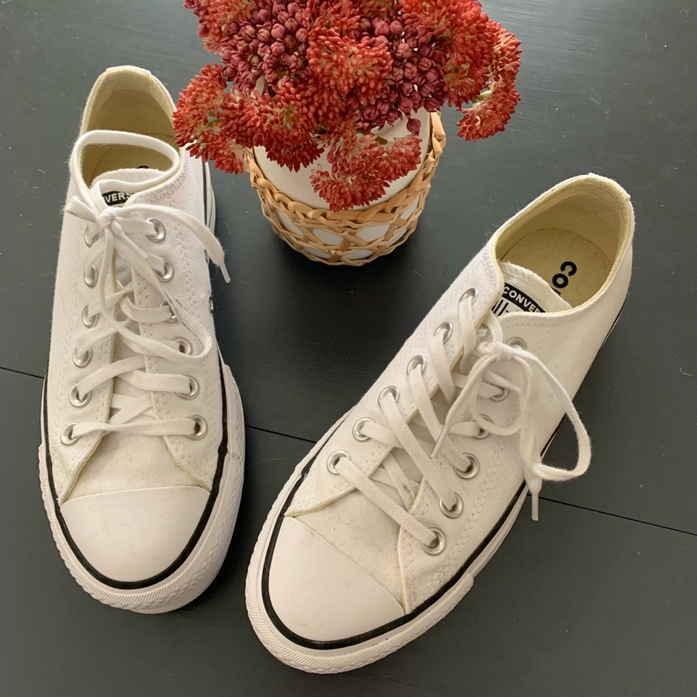 Chuck Taylor All star platform converse sneakers